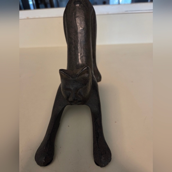 Black Iron Cat Statue/Paper Towel/Toilet Paper Holder - Picture 3 of 5